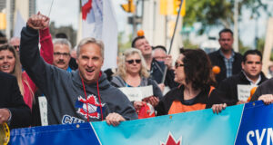 Le SDI et l’AFPC marchent ensemble pour un contrat juste et équitable pour le groupe FB