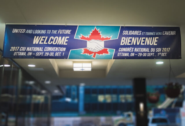 Photo: convention banner / bannière du congrès