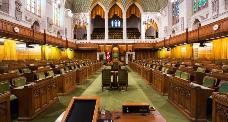 Bargaining and Phoenix: PSAC launches ad campaign targeting Trudeau and new Minister