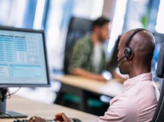 La clé d’un plan de retour au travail réussi Man working at computer