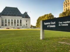 Victoire : la Cour suprême réaffirme l’égalité des femmes au travail