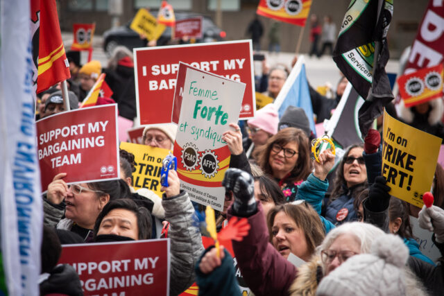 Photo rally