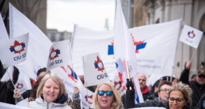 Treasury Board strike, day 1: Members picket across the country, CIU NBoD joins in solidarity