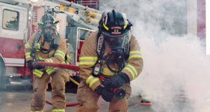 Victoire : une retraite équitable pour des milliers de travailleuses et travailleurs de première ligne! Frontline firefighters